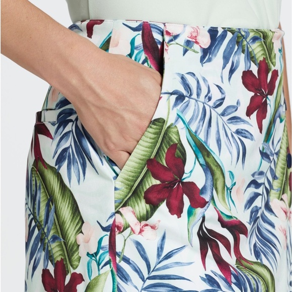 Lady Hagen Women's 16” Palm Overlap Golf Skort - Picture 1 of 12